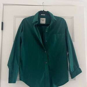 Women’s oversized Green Button-down blouse